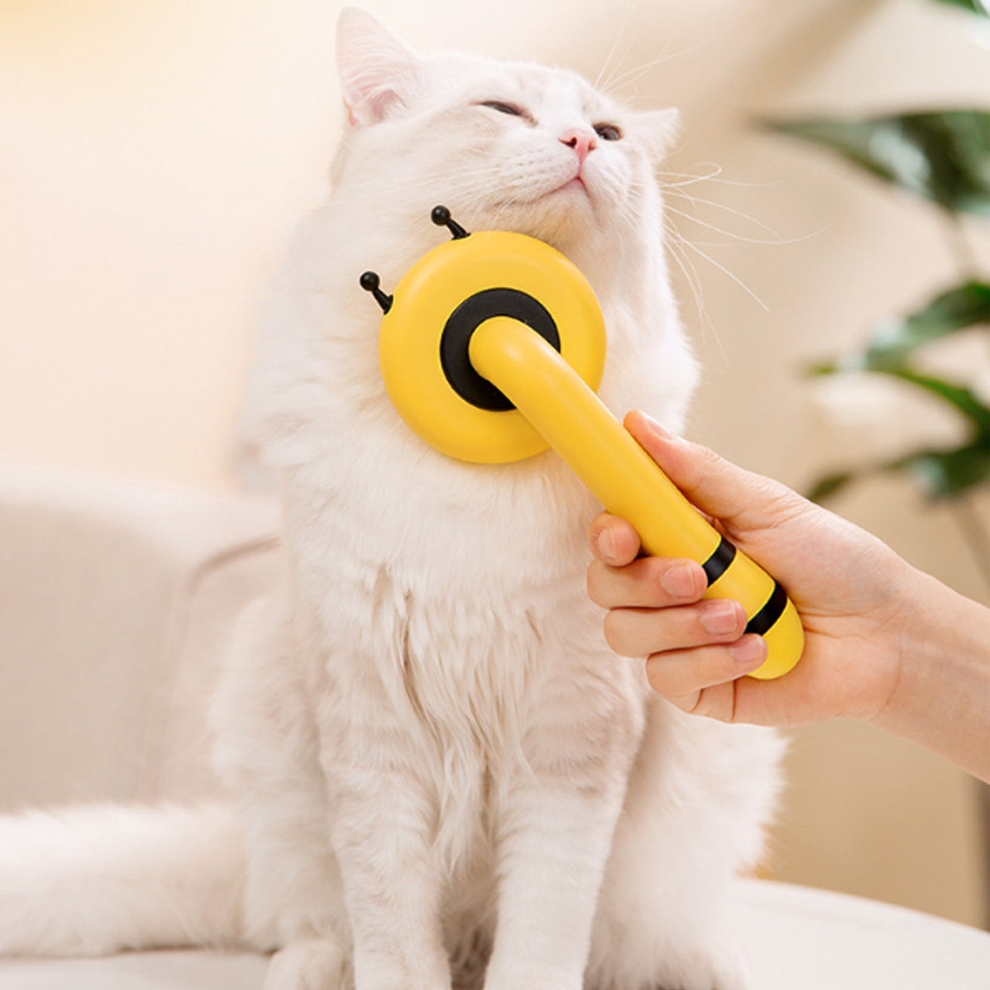 Little Bee Pet Needle Comb